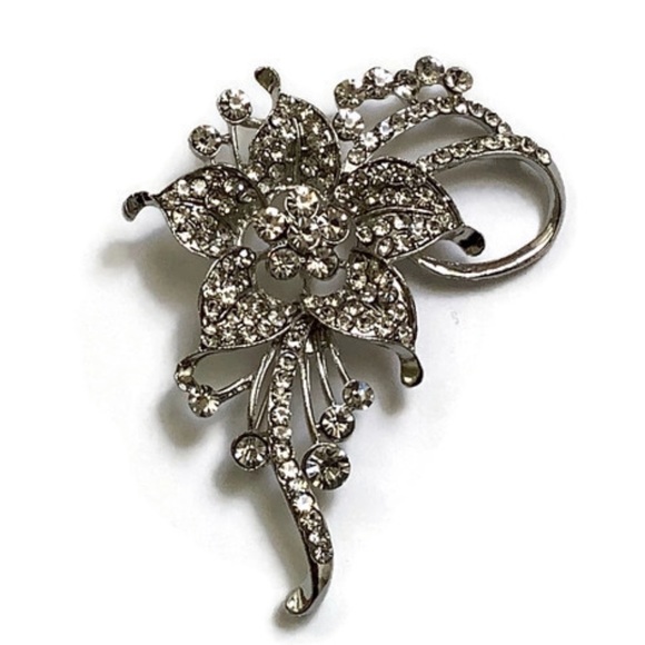 Large Silver Toned Rhinestone Flower Brooch - Picture 4 of 11